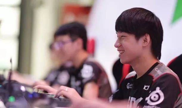 集中于内线 集中于内线